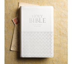 KJV Holy Bible, LuxLeather, White Bible