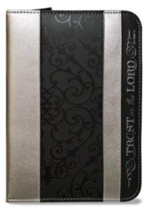 Trust In The Lord Bible Cover, Medium